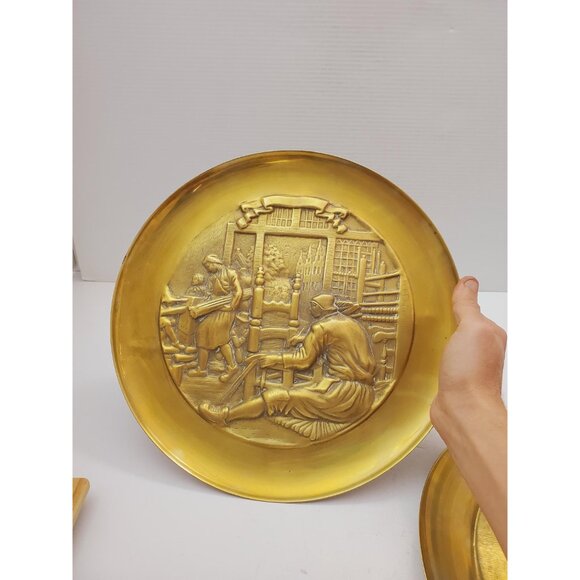 Thick and Heavy 1970s Netherlands Brass Cast Wall Plaque De Loodgieter (The - Picture 8 of 10